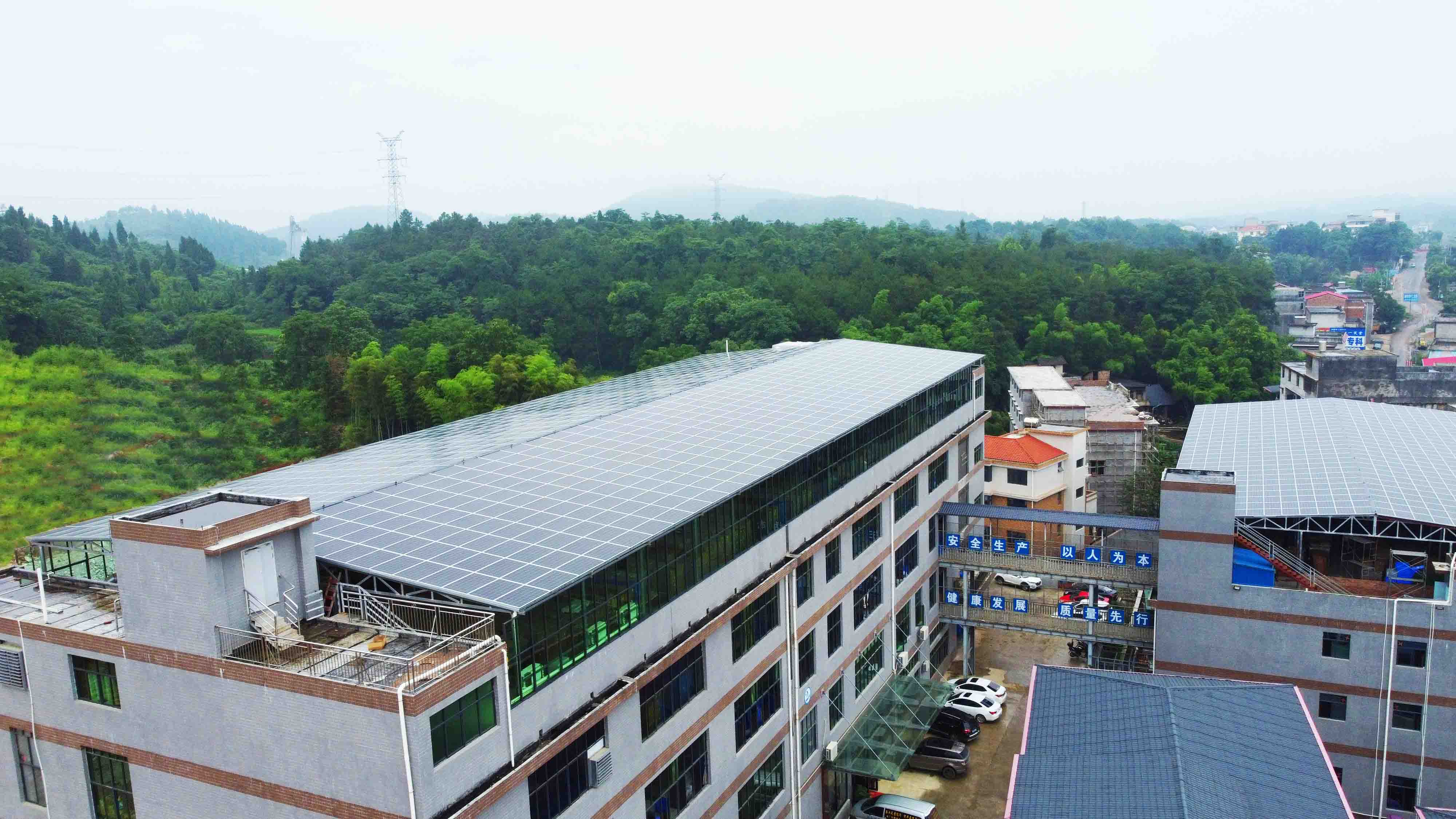 光伏98.9%、风电97.9%！2022年7月全国新能源并网消纳情况颁布